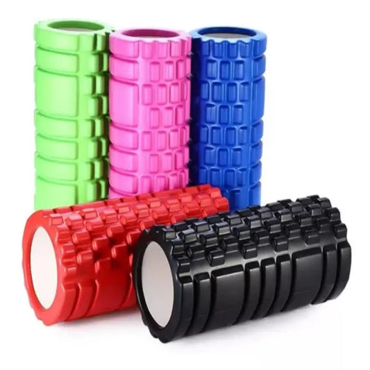 Rodillos de espuma foam roller de 45 cm en variedad de colores: verde, rosado, azul, rojo y negro para masajes musculares.